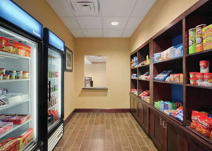 Hampton Inn & Suites Millington