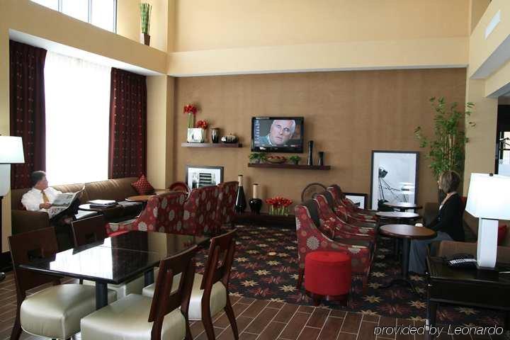 Hotel Hampton &
