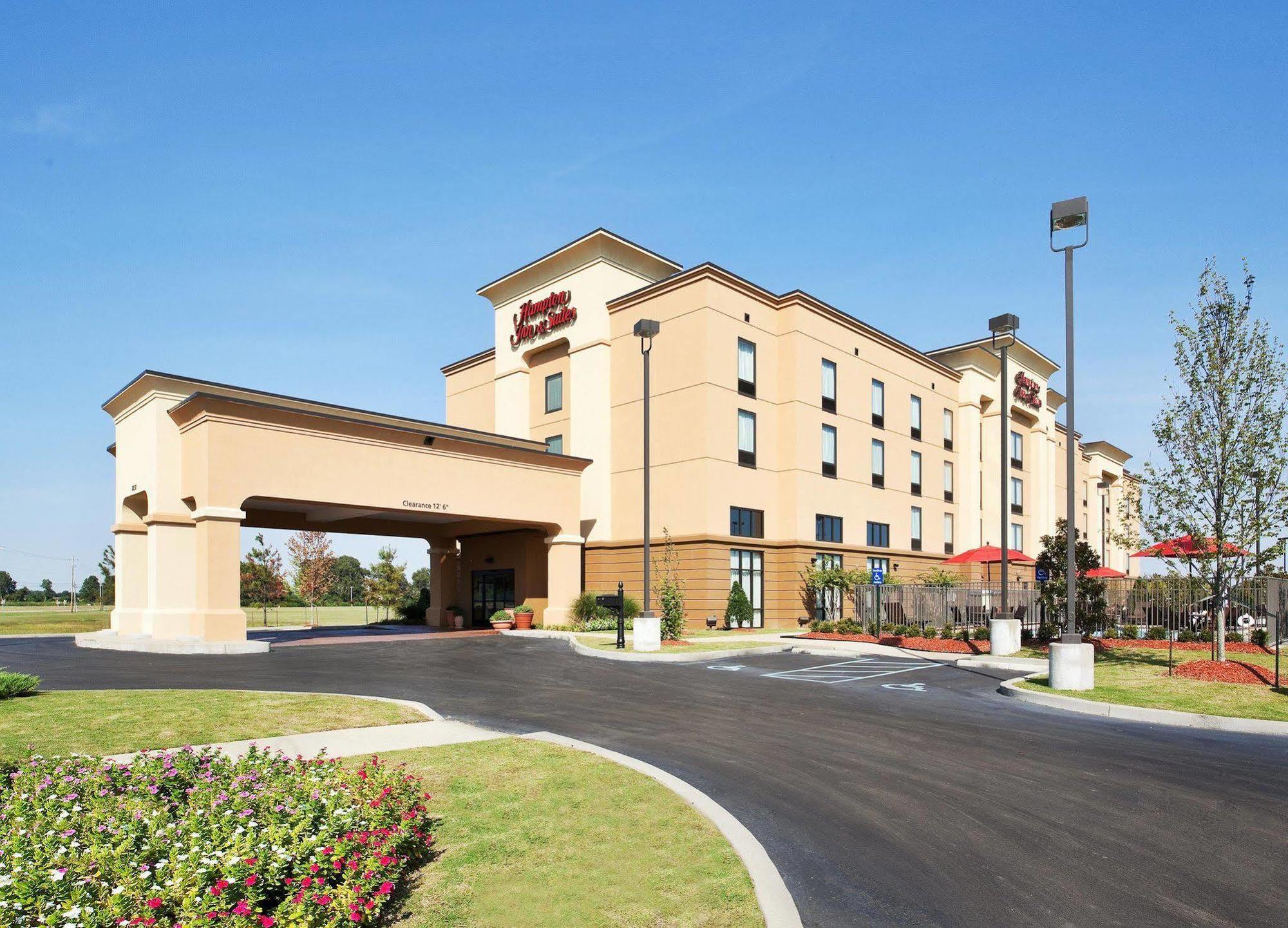 Hotel Hampton & Millington